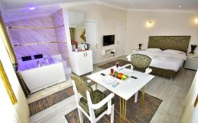 LOCA Suit LİFE AİRPORT HOTEL